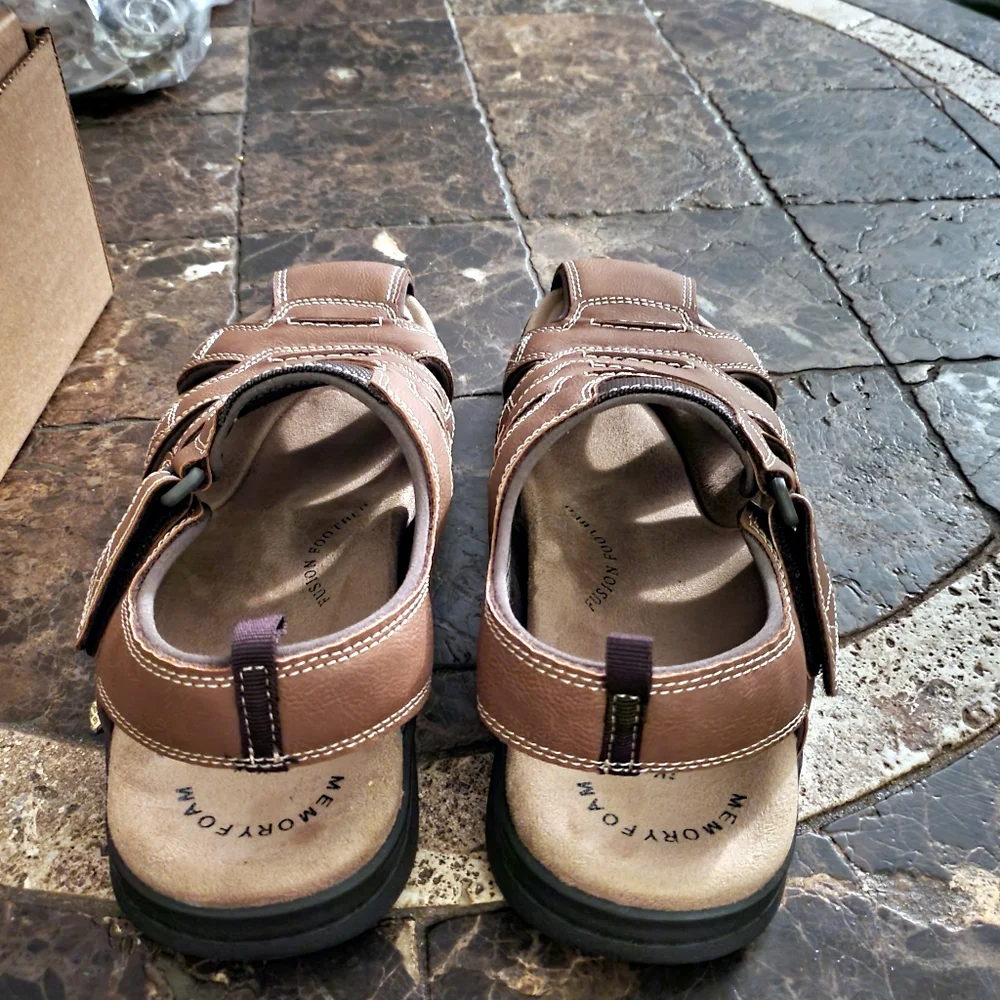 Dockers Mens Searose Outdoor Sport Fisherman Sandal Shoe 10